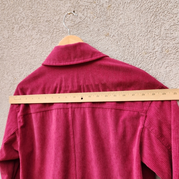 AVEC LES FILLES Women's Shacket Medium Red Corduroy Lagenlook Tunic Top - Picture 9 of 11